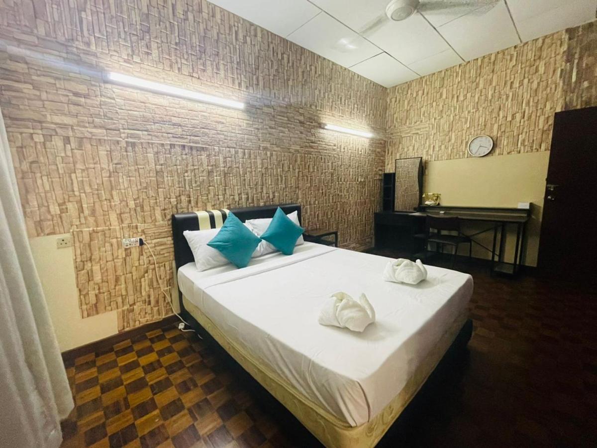 Penang Waterfall Botanic Garden Bungalow *